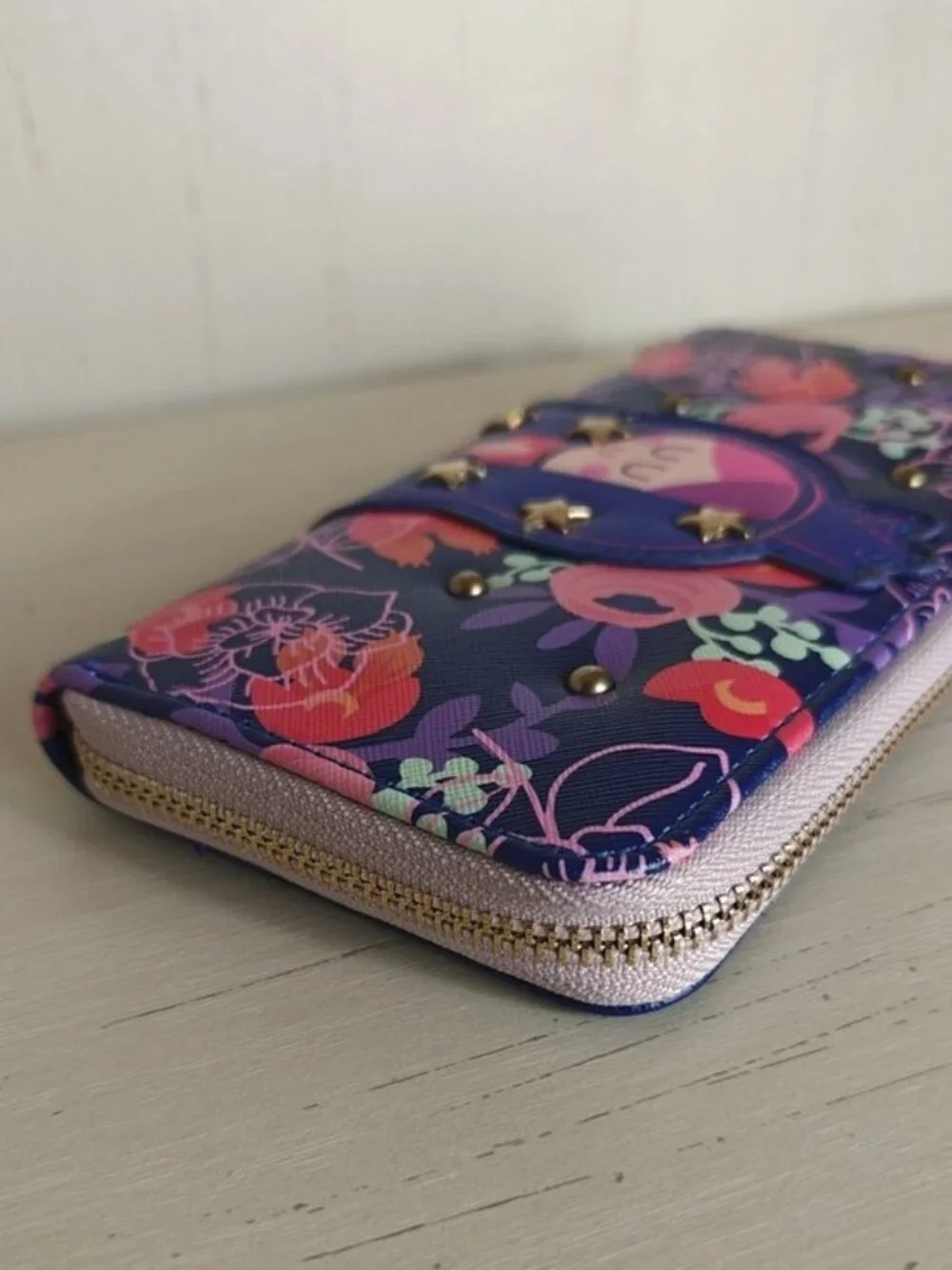 Distroller La Divina Carteruka Zip Around Wallet
